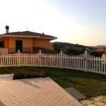 Proteggi e Valorizza la Tua Casa con Recinzioni PVC di Qualità Recinzioni PVC di Qualità